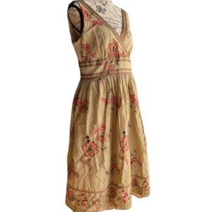 Signature by Robbie Bee